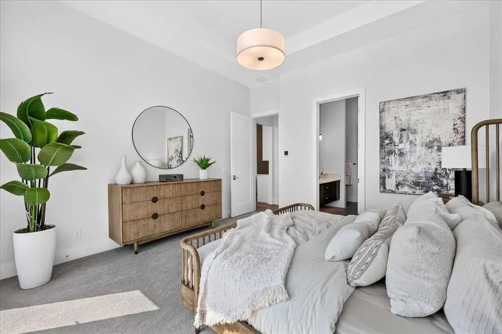 150 Marina Cove SE #101