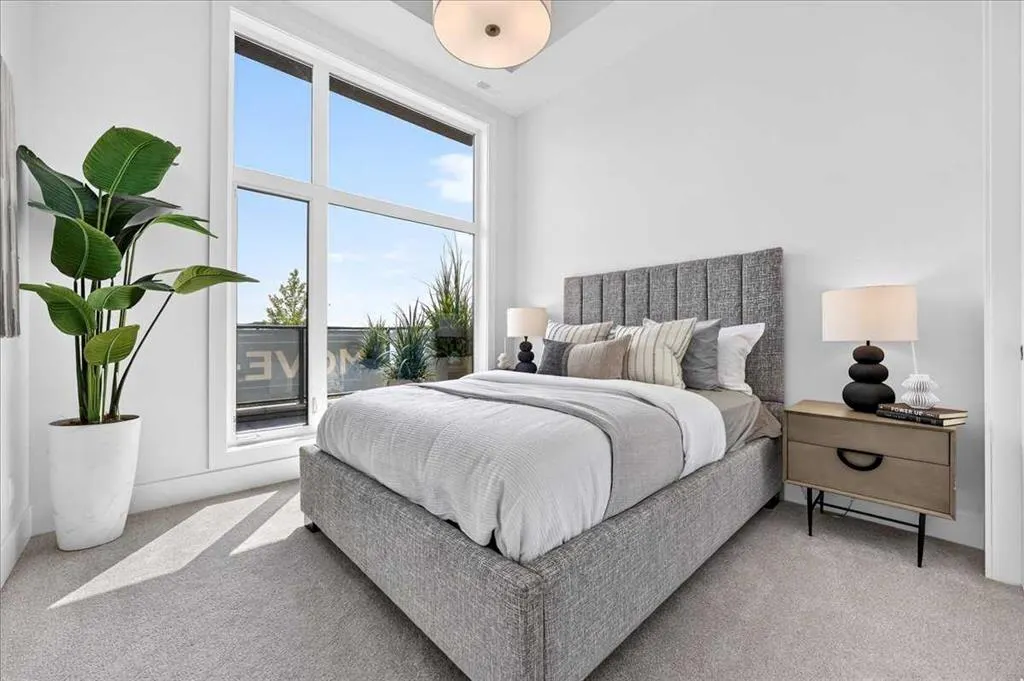 150 Marina Cove SE #101