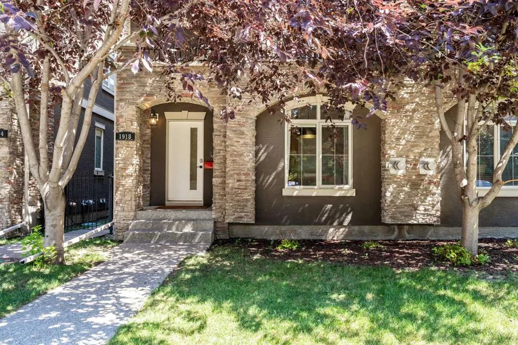 1918 36 Street SW