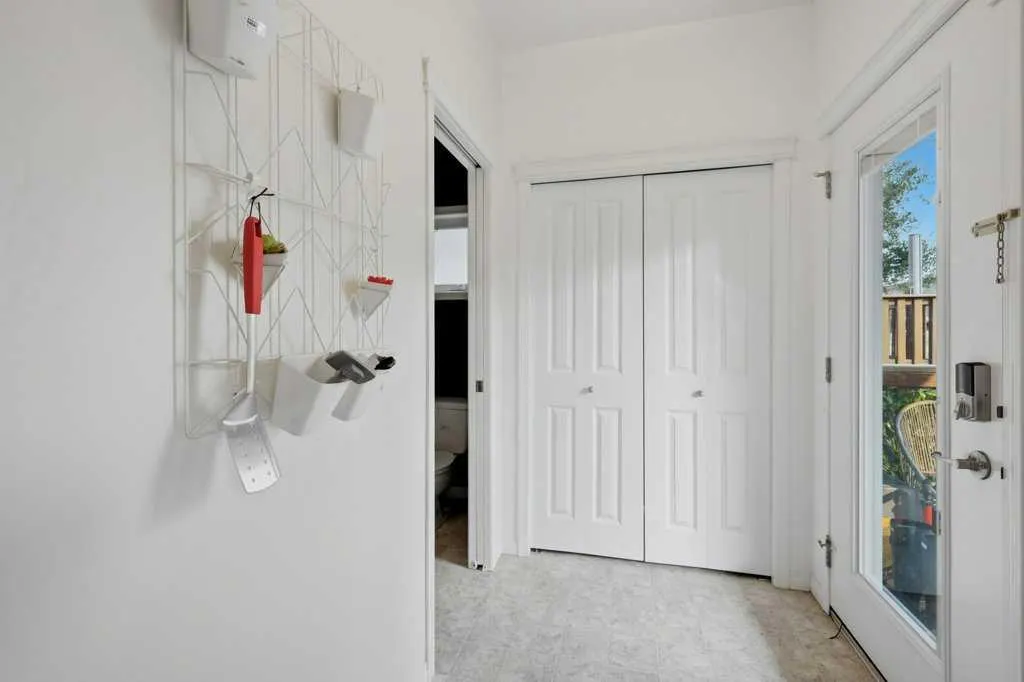 21 Regatta Way