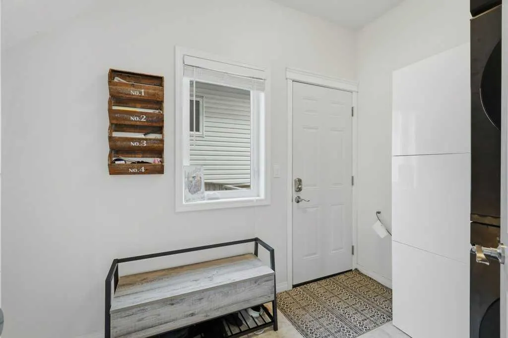 21 Regatta Way