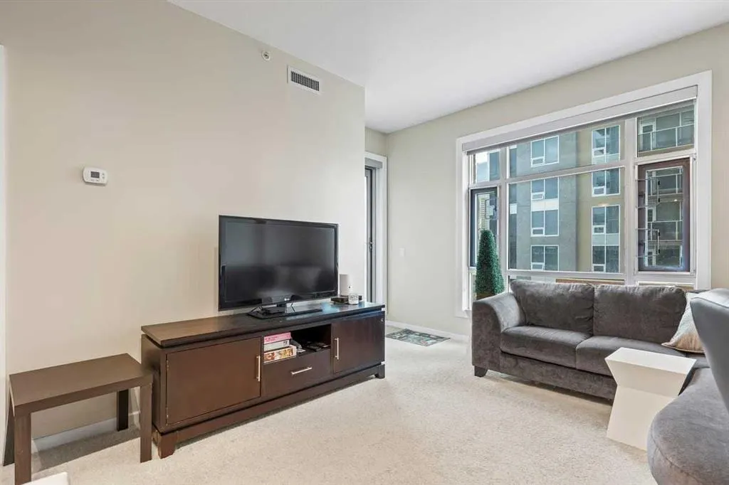 1410 1 Street SE #502