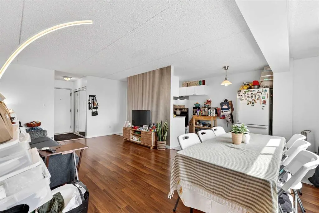 128 15 Avenue SW #603
