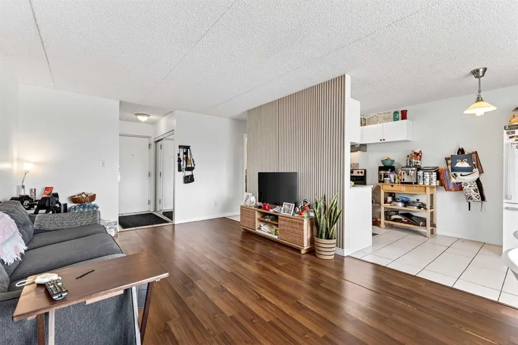128 15 Avenue SW #603