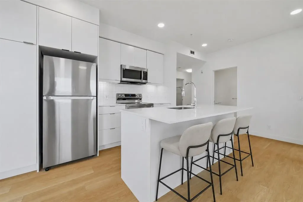 8500 19 Avenue #1301