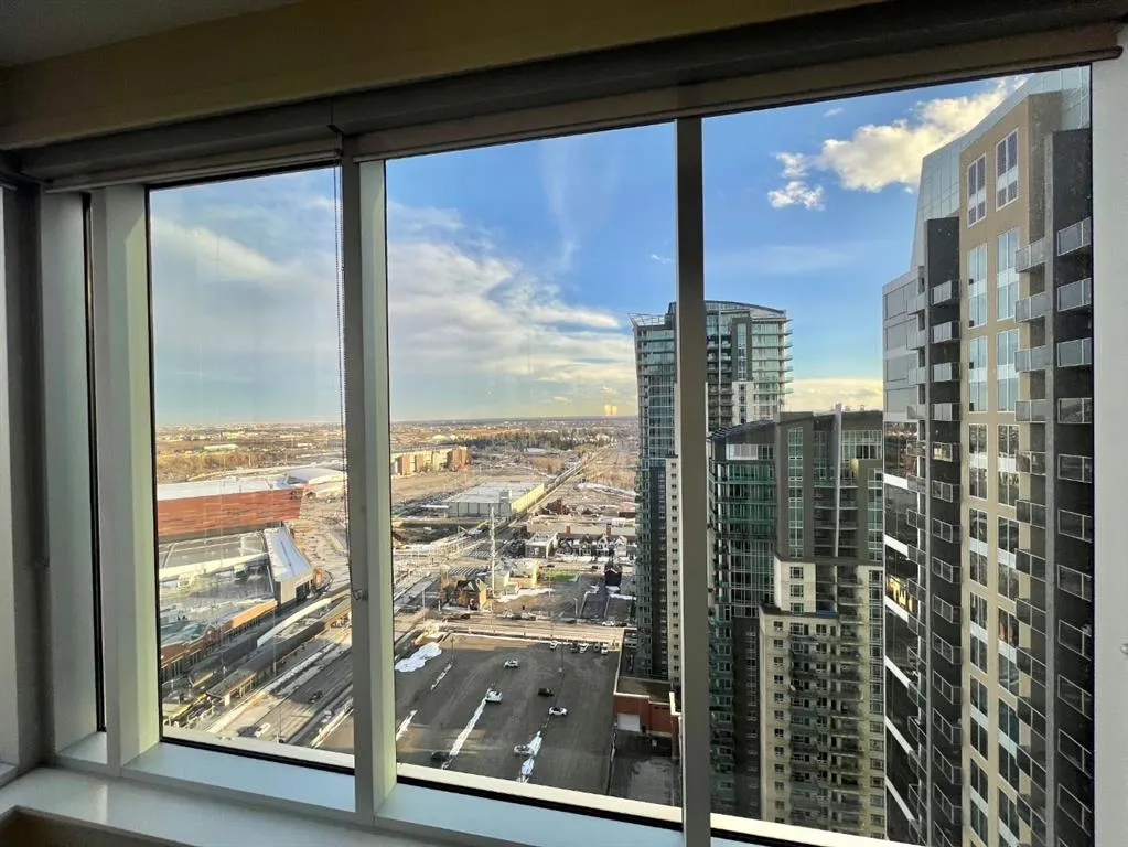 211 13 Avenue SE #2607
