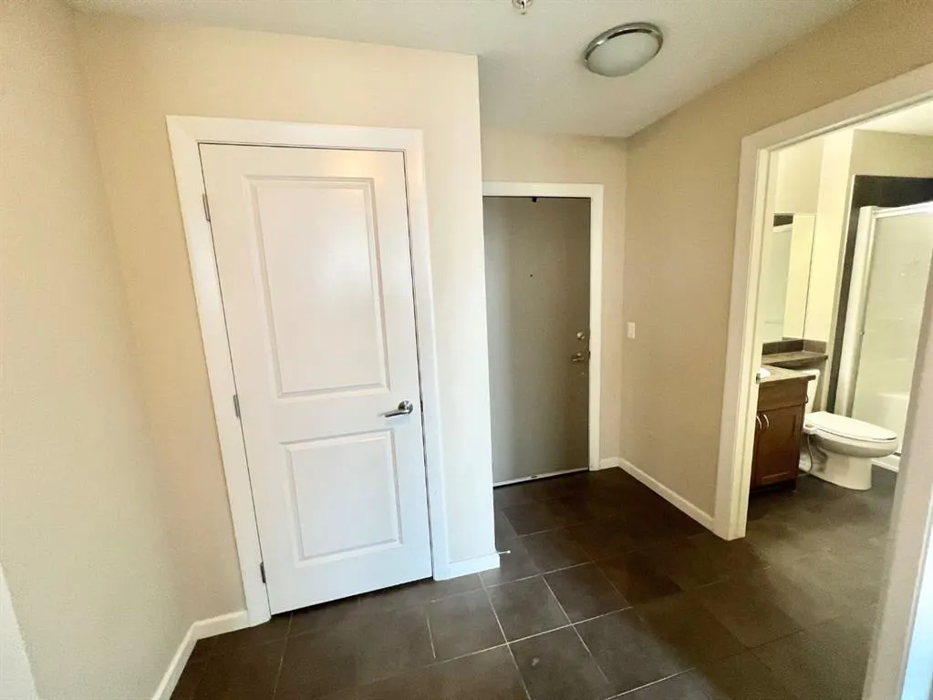 211 13 Avenue SE #2607