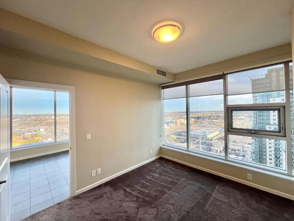 211 13 Avenue SE #2607