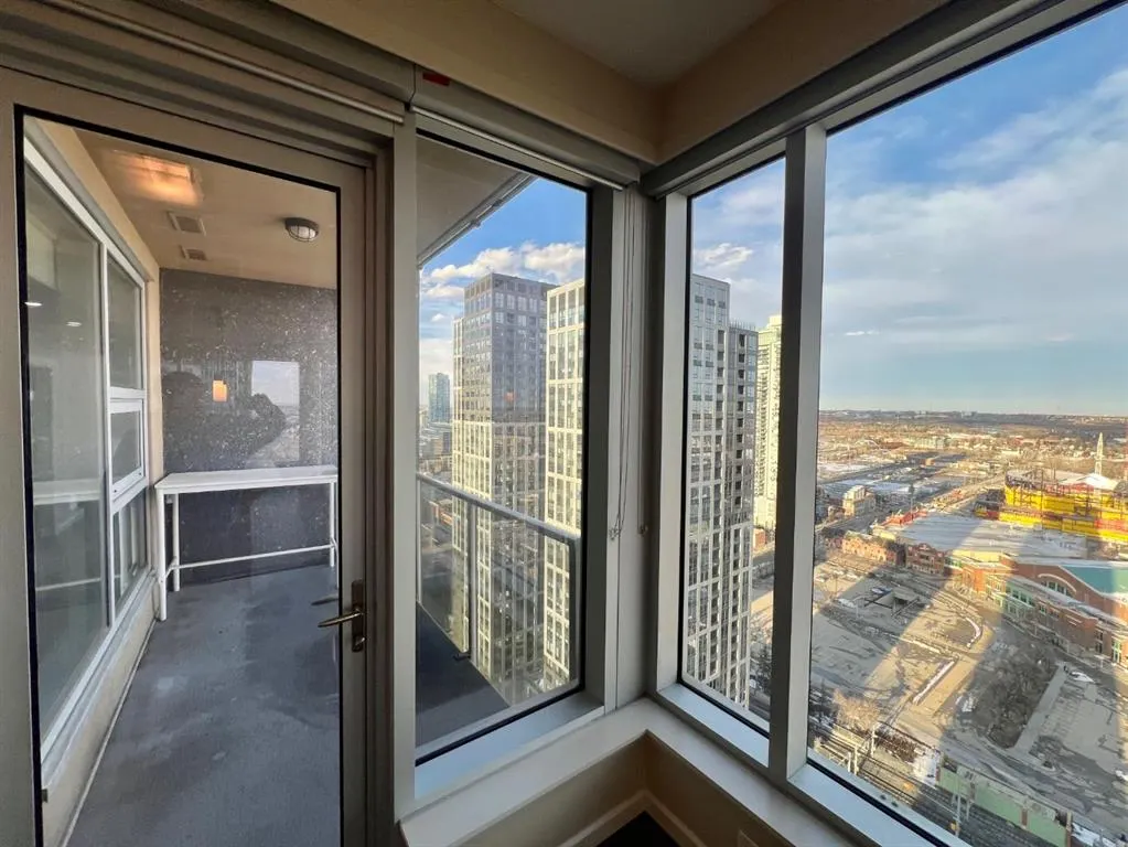 211 13 Avenue SE #2607