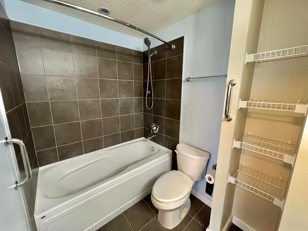 211 13 Avenue SE #2607