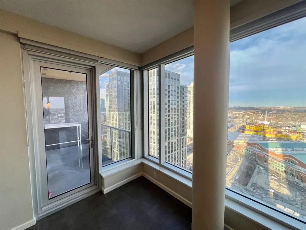 211 13 Avenue SE #2607