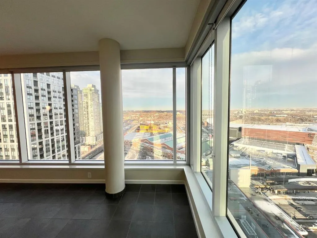 211 13 Avenue SE #2607