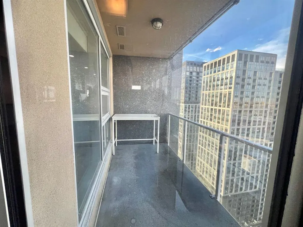 211 13 Avenue SE #2607