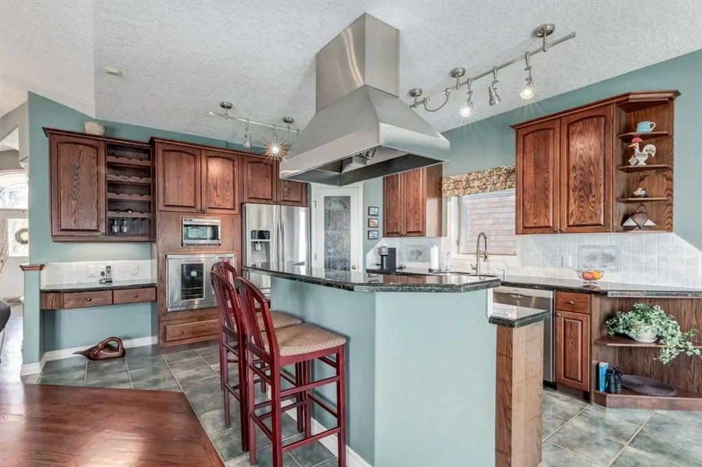 1001 East Chestermere Drive
