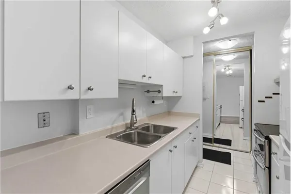 80 Galbraith Drive SW