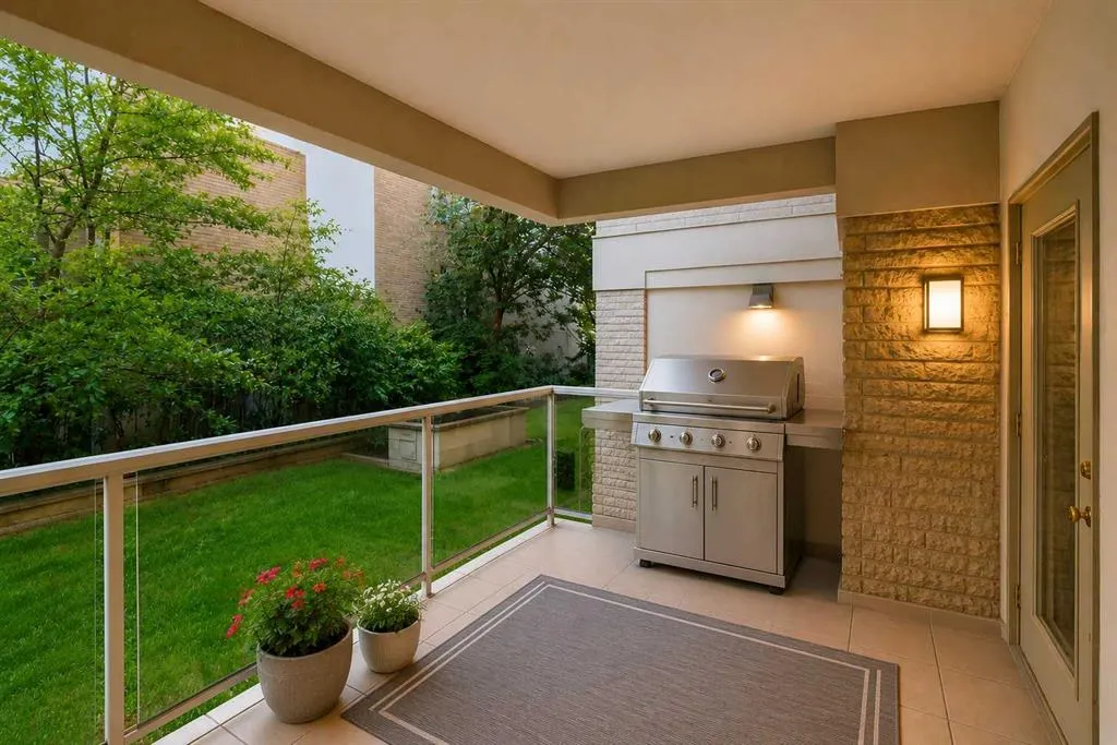 114 15 Avenue SW #108