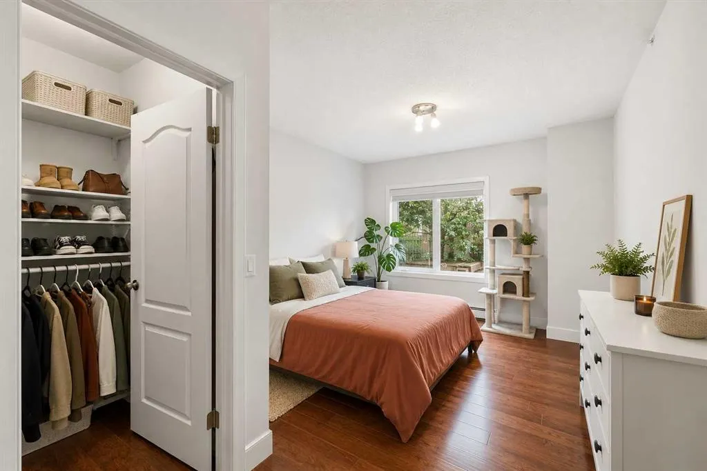 114 15 Avenue SW #108