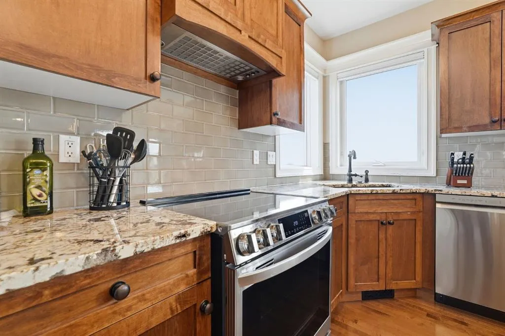 500 Carriage Lane Place #505