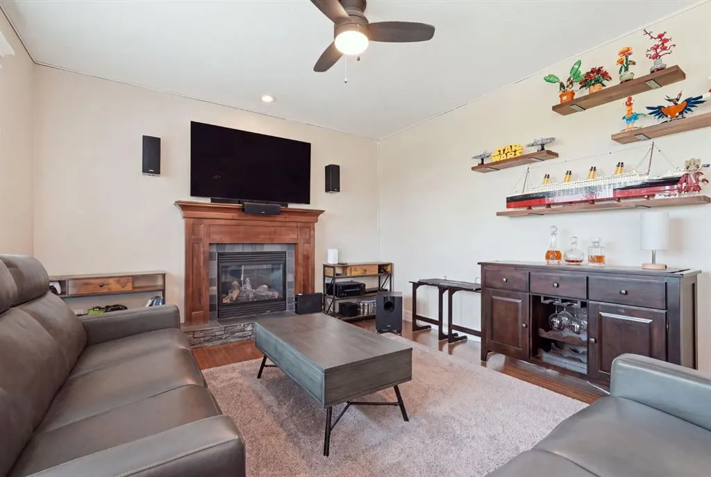 500 Carriage Lane Place #505