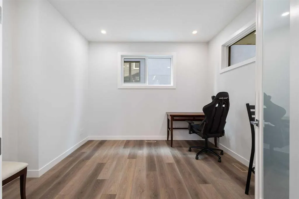 6 Elderberry Way