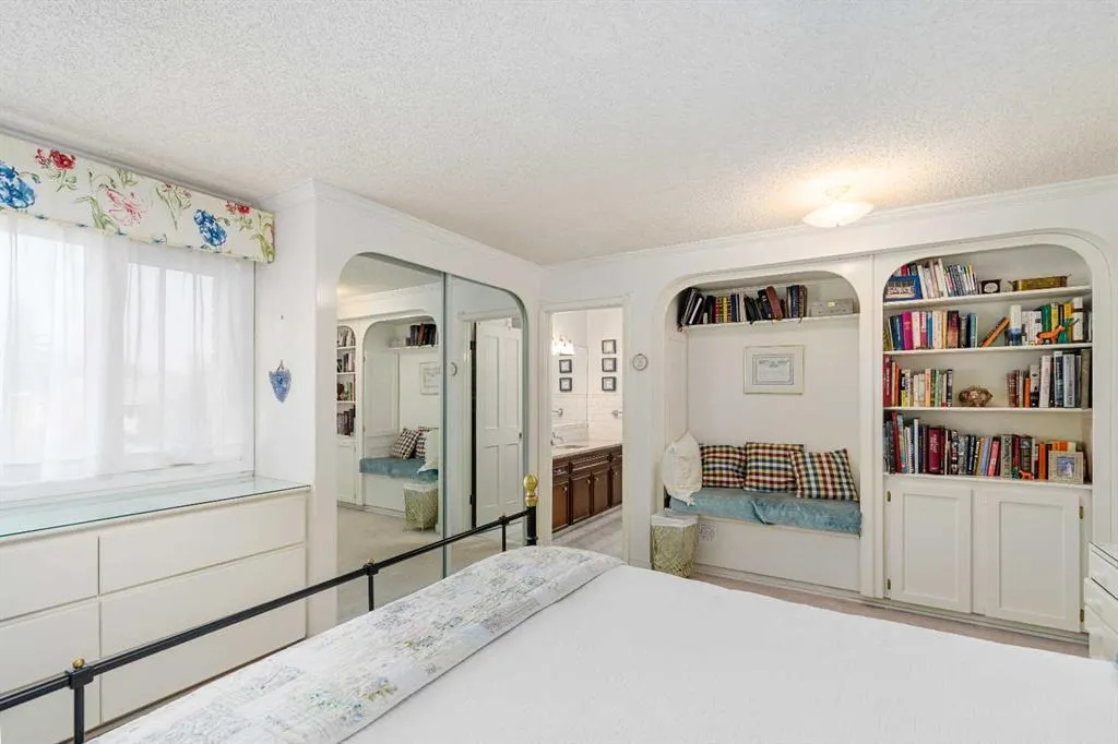 152 Templewood Road NE