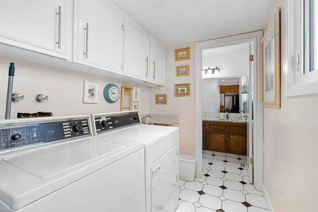 152 Templewood Road NE