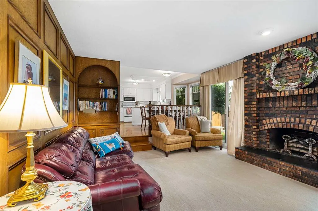 152 Templewood Road NE