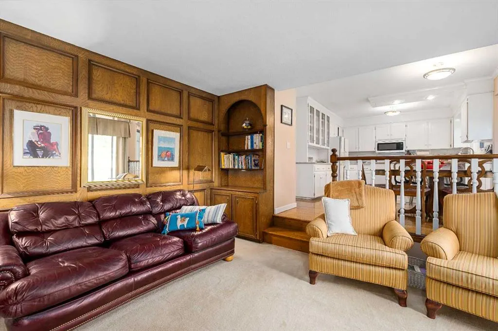 152 Templewood Road NE