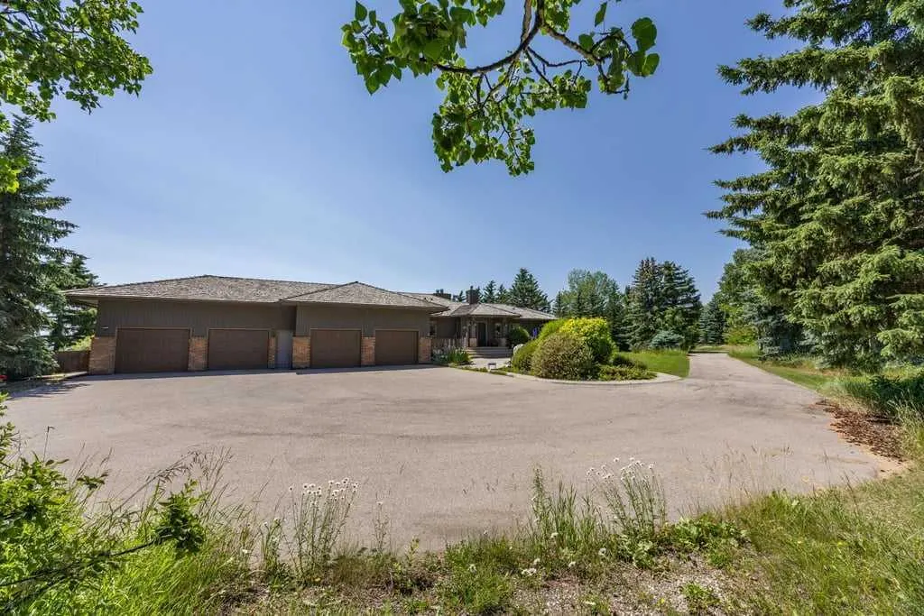 19 Westbluff Place