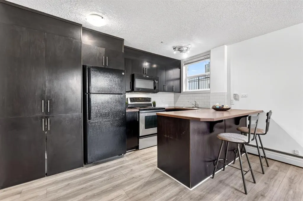 1333 13 Avenue SW #103