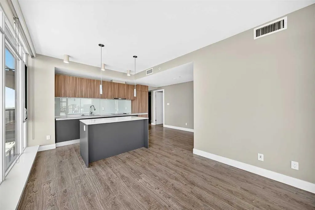 1122 3 Street SE #1602