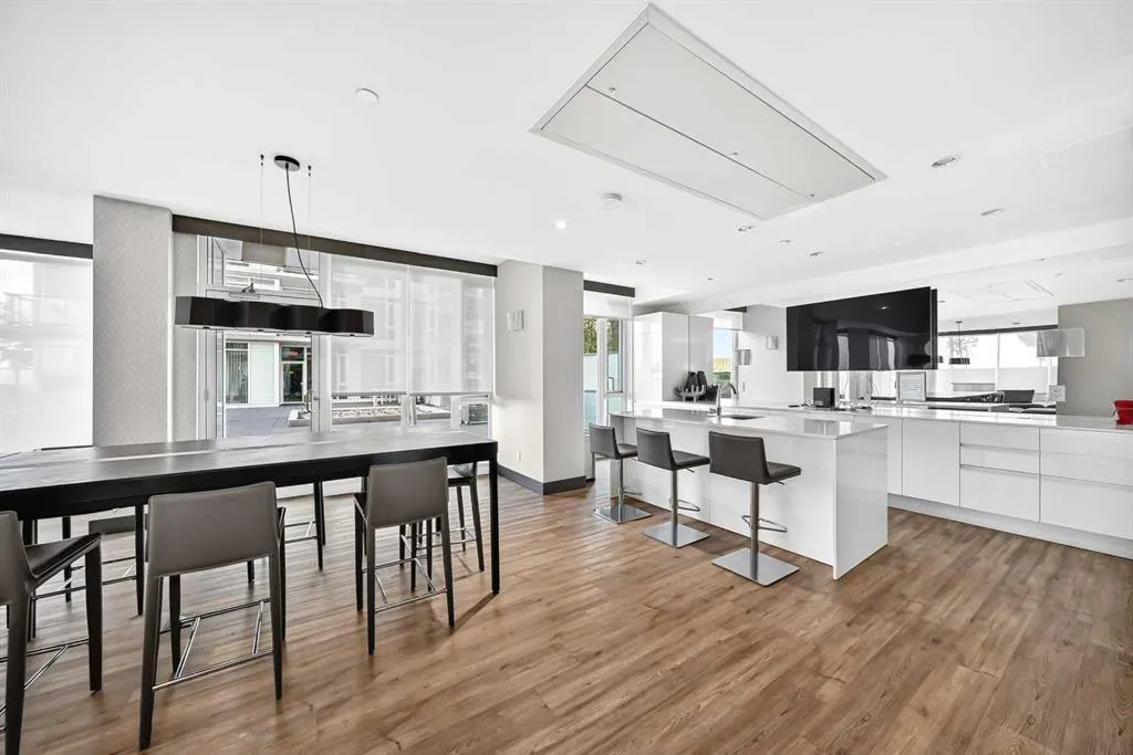 1122 3 Street SE #1602