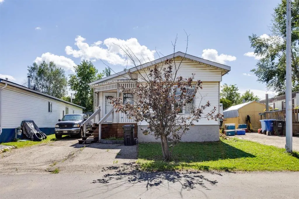 368 Grey Crescent