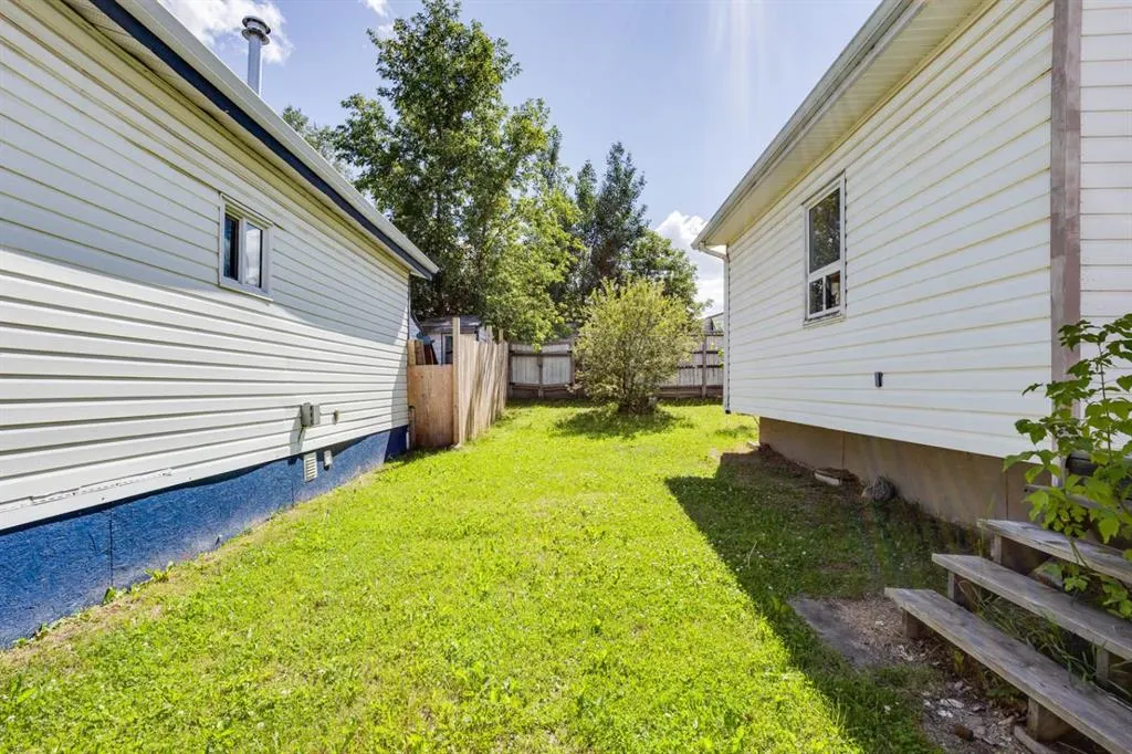 368 Grey Crescent