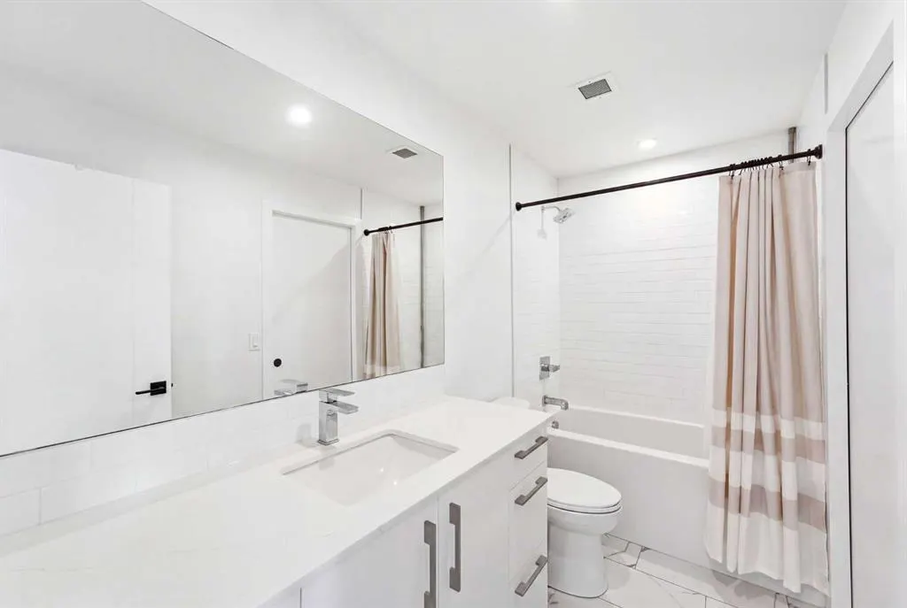 110 18A Street NW #338