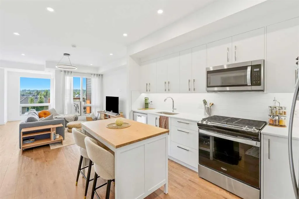 110 18A Street NW #338