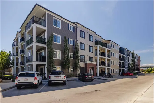 151 Legacy Main Street SE