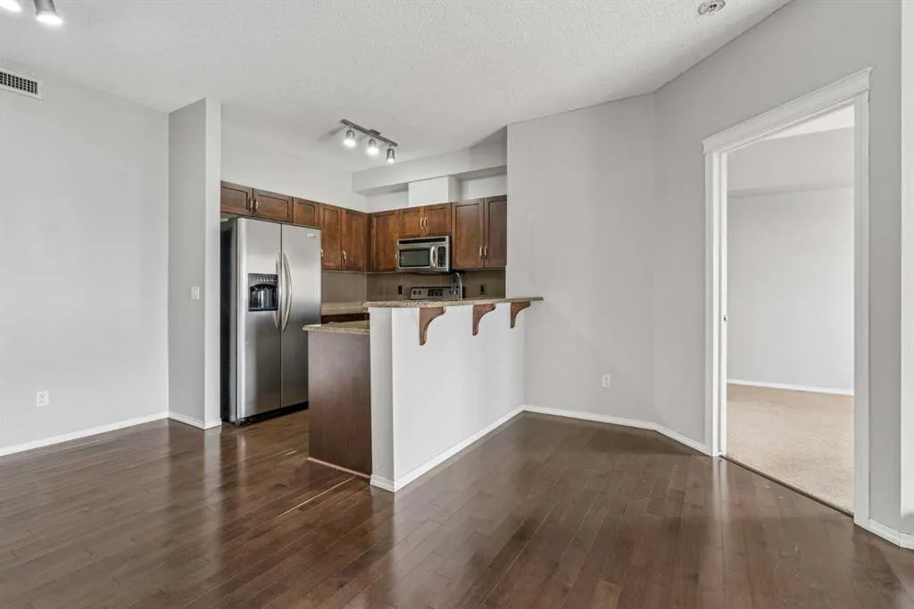 115 Prestwick Villas SE #4410