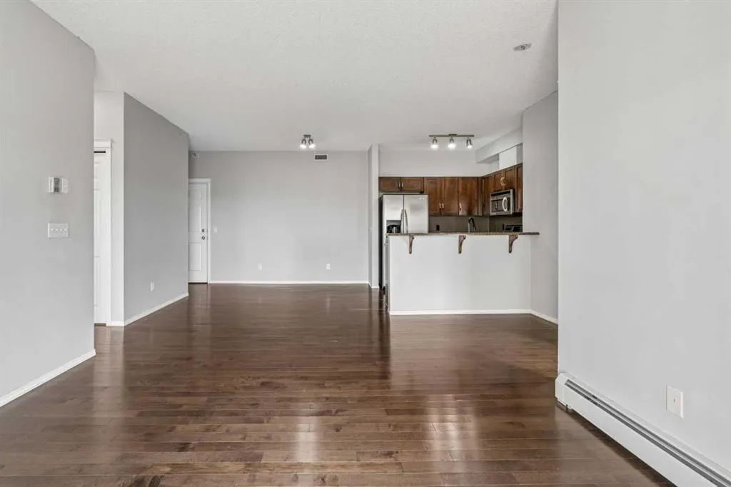 115 Prestwick Villas SE #4410