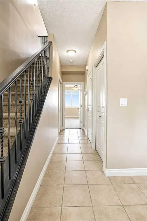 148 Rockyledge View NW #11