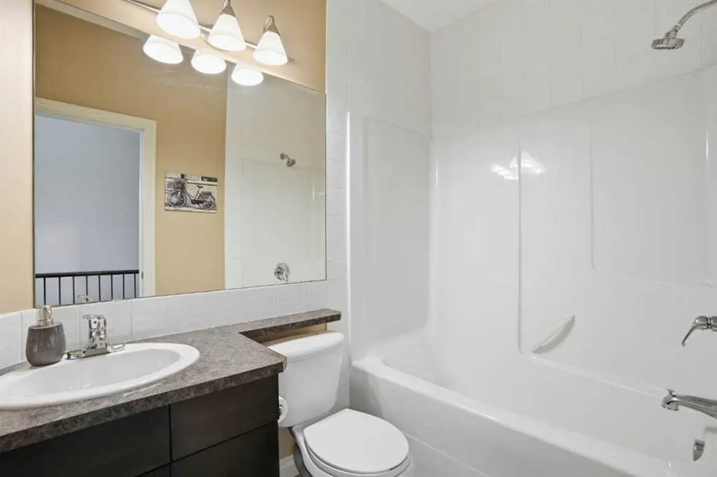 148 Rockyledge View NW #11