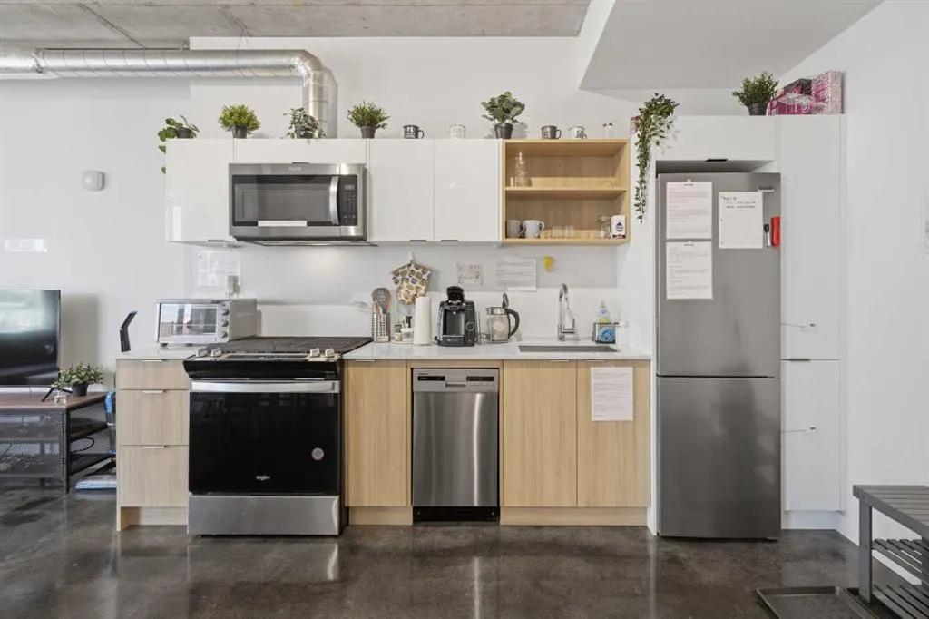 1319 14 Avenue SW #708