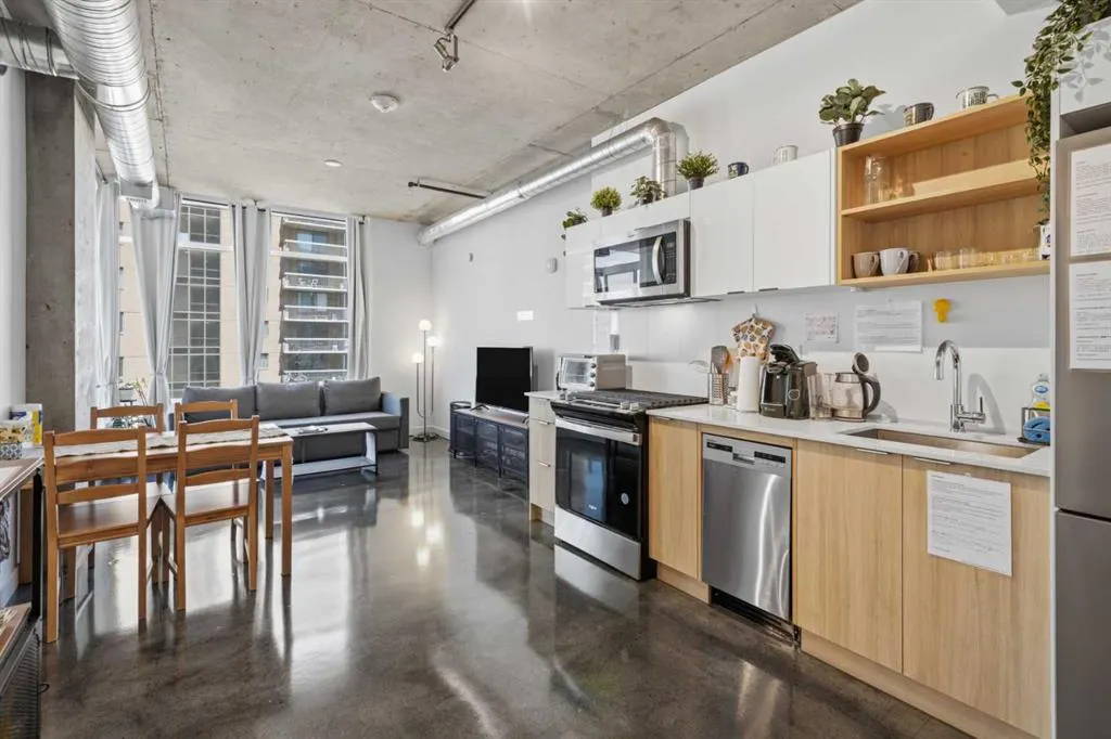 1319 14 Avenue SW #708