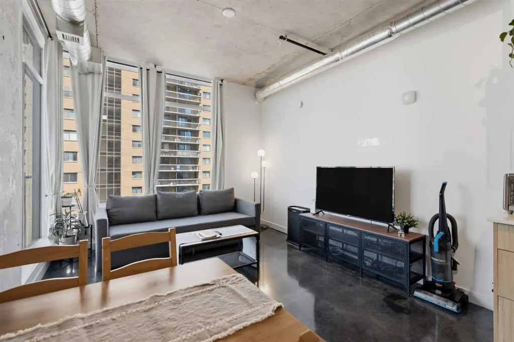 1319 14 Avenue SW #708