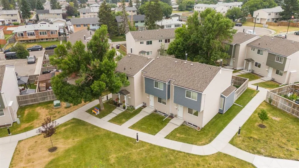 5425 Pensacola Crescent SE #69