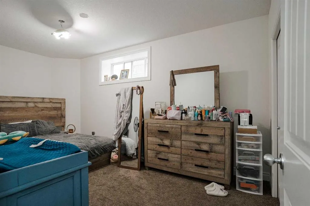 260 Sandpiper Road