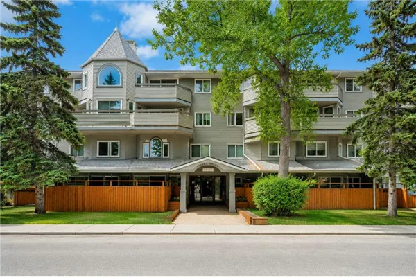 1720 13 Street SW