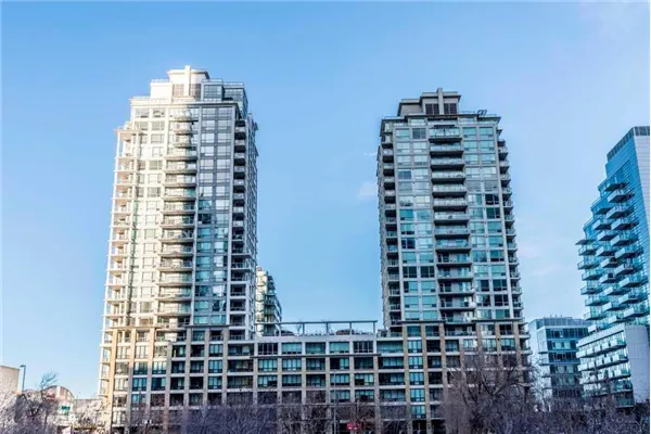 222 Riverfront Avenue SW