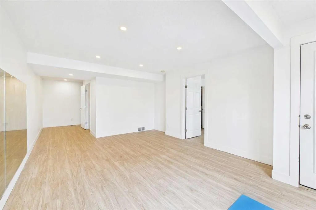 169 Brightonwoods Gardens SE