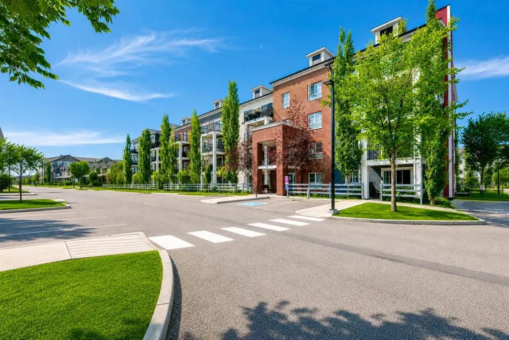 279 Copperpond Common SE #5210